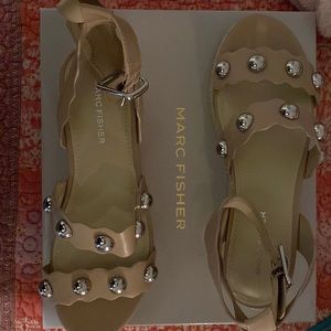 Marc fisher 7.5 new